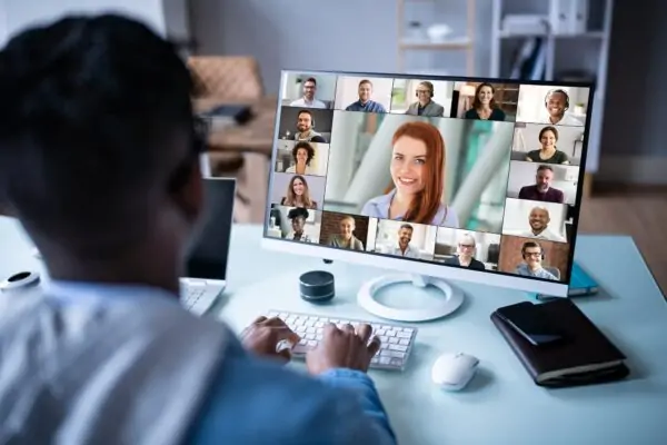 delegating in small business, teams meeting